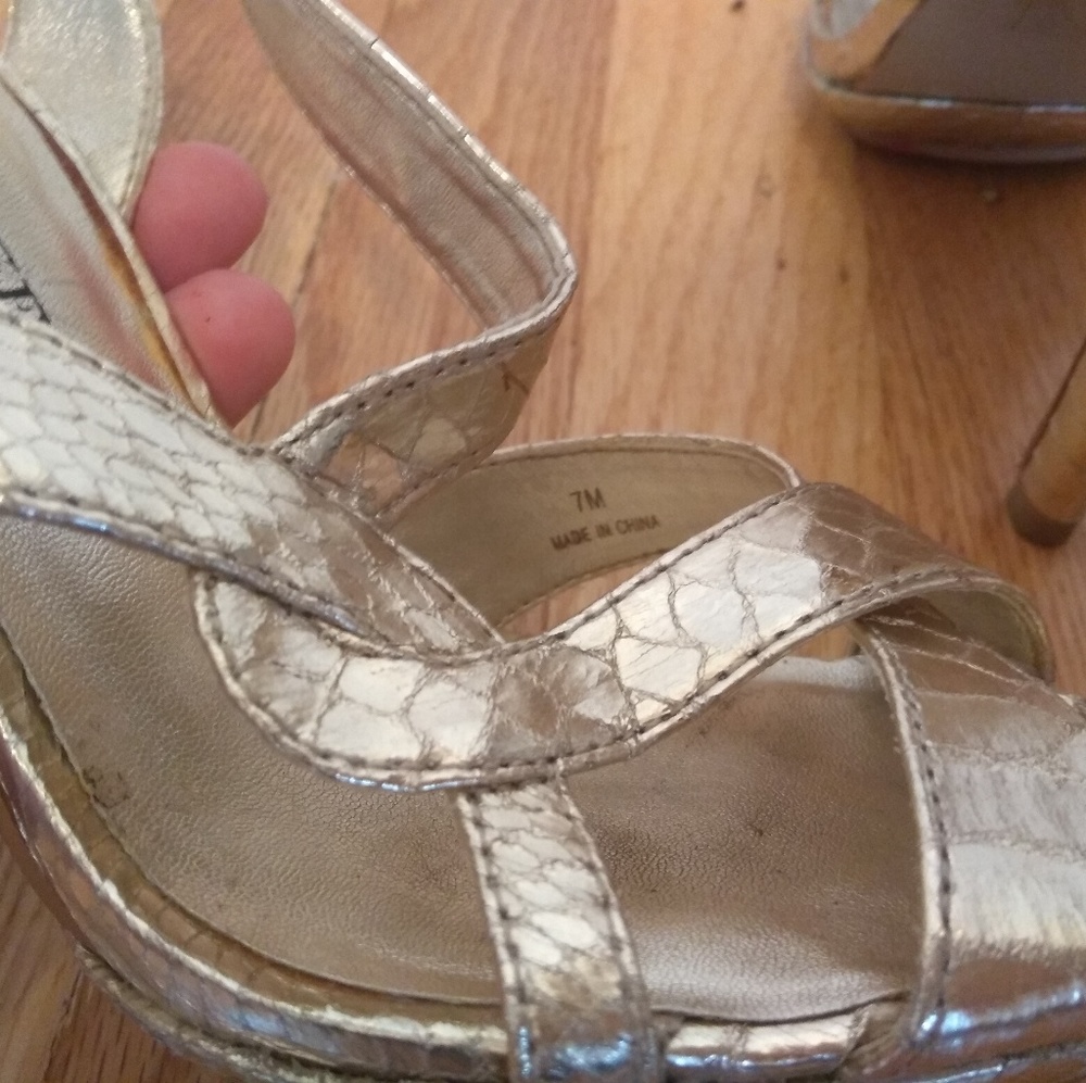 Gold python heels - Picture 2 of 4